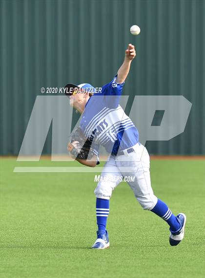 Thumbnail 3 in Rains vs Van Alstyne (Anna Tournament) photogallery.