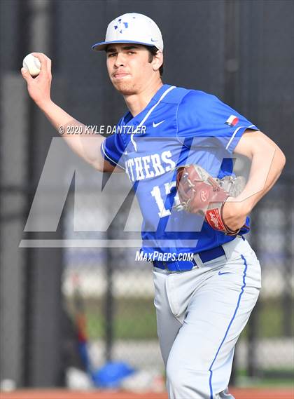Thumbnail 1 in Rains vs Van Alstyne (Anna Tournament) photogallery.