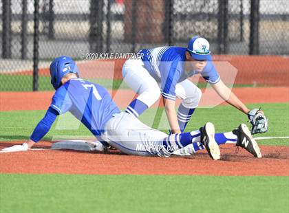 Thumbnail 3 in Rains vs Van Alstyne (Anna Tournament) photogallery.