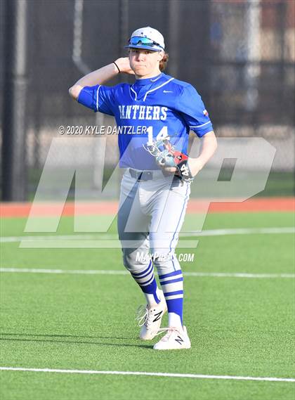 Thumbnail 1 in Rains vs Van Alstyne (Anna Tournament) photogallery.