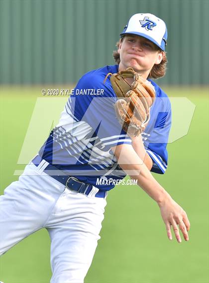 Thumbnail 3 in Rains vs Van Alstyne (Anna Tournament) photogallery.