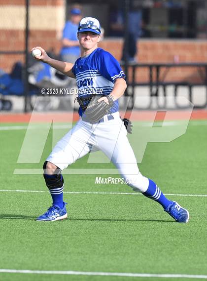 Thumbnail 2 in Rains vs Van Alstyne (Anna Tournament) photogallery.