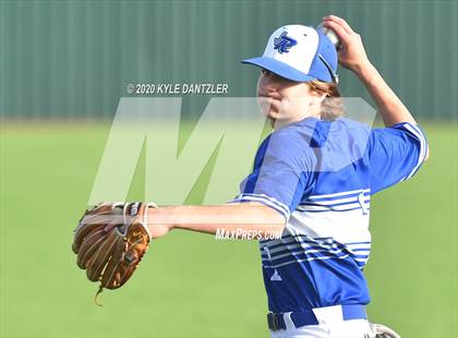 Thumbnail 3 in Rains vs Van Alstyne (Anna Tournament) photogallery.