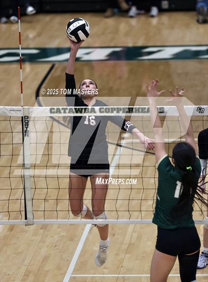 Thumbnail 2 in Hillcrest @ Catawba Ridge (SCHSL 5AD2 Round 2) photogallery.