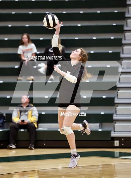 Thumbnail 3 in Hillcrest @ Catawba Ridge (SCHSL 5AD2 Round 2) photogallery.