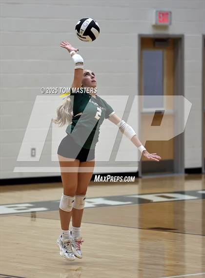 Thumbnail 2 in Hillcrest @ Catawba Ridge (SCHSL 5AD2 Round 2) photogallery.