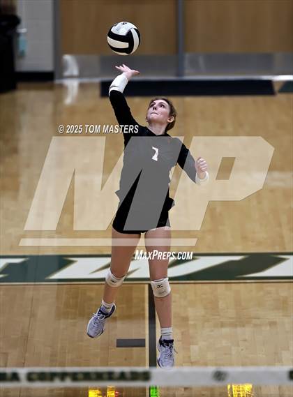 Thumbnail 1 in Hillcrest @ Catawba Ridge (SCHSL 5AD2 Round 2) photogallery.