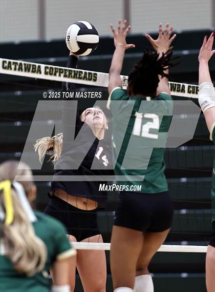 Thumbnail 3 in Hillcrest @ Catawba Ridge (SCHSL 5AD2 Round 2) photogallery.