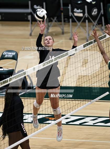 Thumbnail 1 in Hillcrest @ Catawba Ridge (SCHSL 5AD2 Round 2) photogallery.