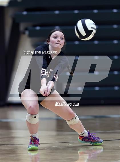 Thumbnail 1 in Hillcrest @ Catawba Ridge (SCHSL 5AD2 Round 2) photogallery.