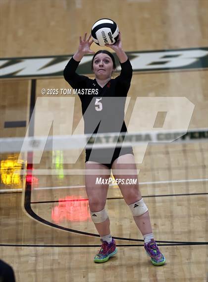 Thumbnail 3 in Hillcrest @ Catawba Ridge (SCHSL 5AD2 Round 2) photogallery.