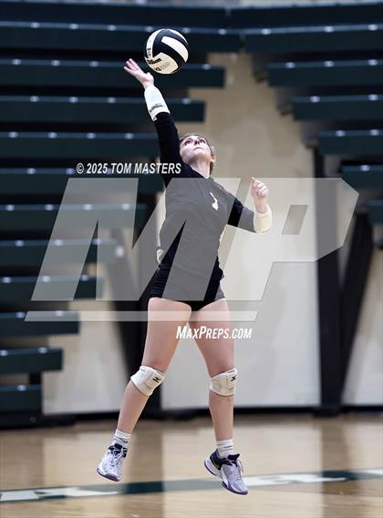 Thumbnail 1 in Hillcrest @ Catawba Ridge (SCHSL 5AD2 Round 2) photogallery.