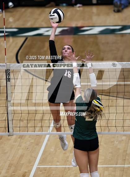 Thumbnail 3 in Hillcrest @ Catawba Ridge (SCHSL 5AD2 Round 2) photogallery.