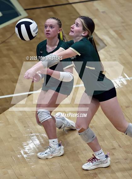 Thumbnail 2 in Hillcrest @ Catawba Ridge (SCHSL 5AD2 Round 2) photogallery.