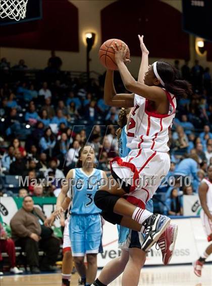 Thumbnail 3 in Mount Miguel vs Our Lady of Peace (CIF SDS D3 Final) photogallery.