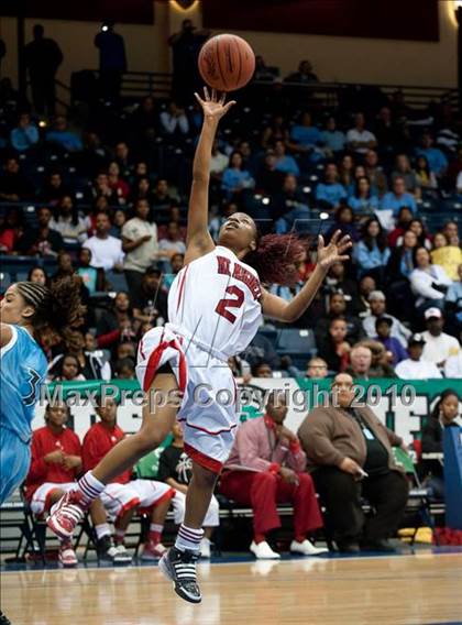 Thumbnail 3 in Mount Miguel vs Our Lady of Peace (CIF SDS D3 Final) photogallery.