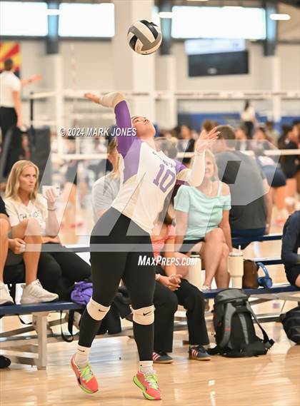 Thumbnail 1 in Owyhee vs. Desert Hills (Nike TOC Southwest) photogallery.