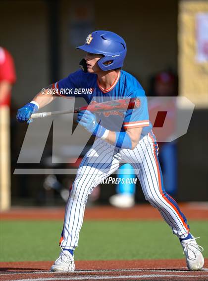 Thumbnail 1 in Grand Oaks vs Oak Ridge (Battle of the Oaks) photogallery.