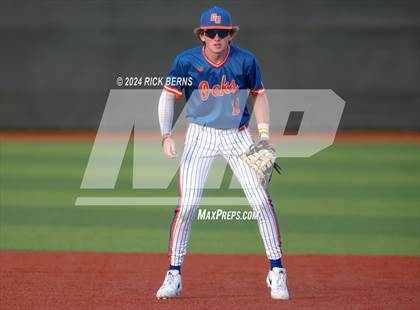 Thumbnail 2 in Grand Oaks vs Oak Ridge (Battle of the Oaks) photogallery.