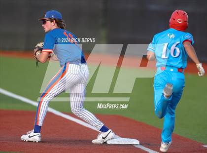 Thumbnail 1 in Grand Oaks vs Oak Ridge (Battle of the Oaks) photogallery.