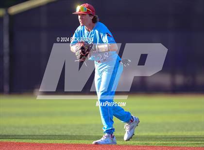 Thumbnail 1 in Grand Oaks vs Oak Ridge (Battle of the Oaks) photogallery.