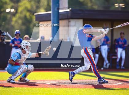 Thumbnail 1 in Grand Oaks vs Oak Ridge (Battle of the Oaks) photogallery.