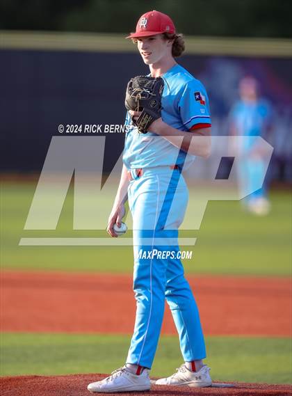 Thumbnail 1 in Grand Oaks vs Oak Ridge (Battle of the Oaks) photogallery.