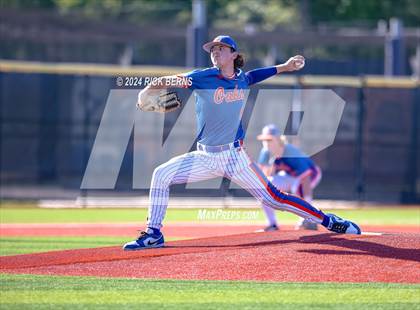 Thumbnail 1 in Grand Oaks vs Oak Ridge (Battle of the Oaks) photogallery.