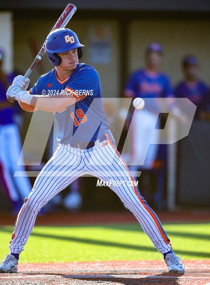 Thumbnail 2 in Grand Oaks vs Oak Ridge (Battle of the Oaks) photogallery.