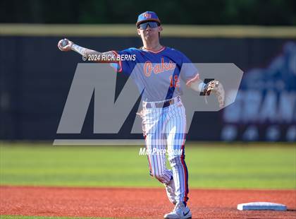 Thumbnail 3 in Grand Oaks vs Oak Ridge (Battle of the Oaks) photogallery.