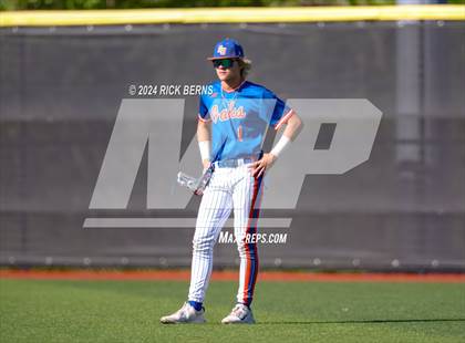 Thumbnail 3 in Grand Oaks vs Oak Ridge (Battle of the Oaks) photogallery.