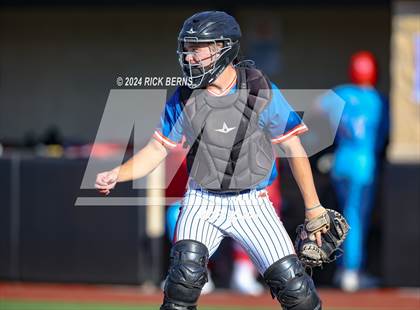 Thumbnail 1 in Grand Oaks vs Oak Ridge (Battle of the Oaks) photogallery.