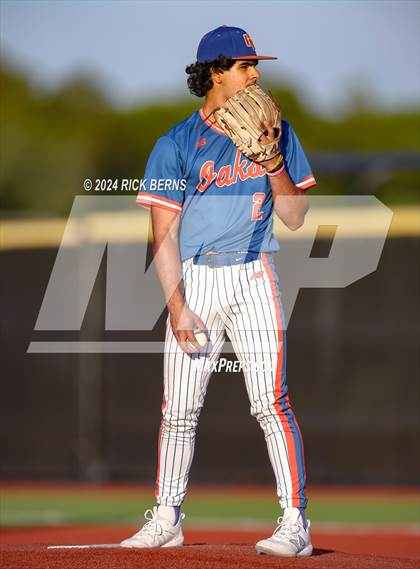 Thumbnail 1 in Grand Oaks vs Oak Ridge (Battle of the Oaks) photogallery.