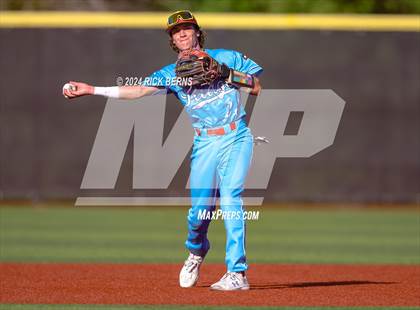 Thumbnail 2 in Grand Oaks vs Oak Ridge (Battle of the Oaks) photogallery.