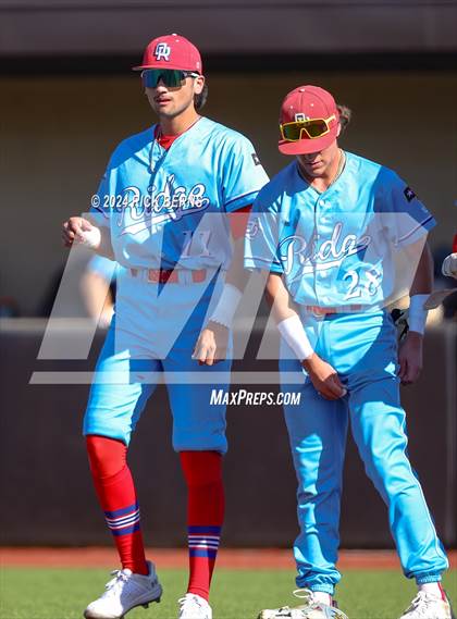 Thumbnail 2 in Grand Oaks vs Oak Ridge (Battle of the Oaks) photogallery.