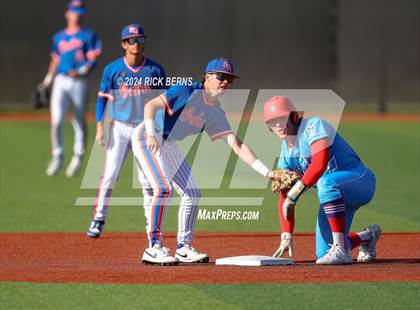 Thumbnail 2 in Grand Oaks vs Oak Ridge (Battle of the Oaks) photogallery.