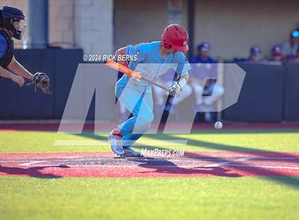 Thumbnail 3 in Grand Oaks vs Oak Ridge (Battle of the Oaks) photogallery.