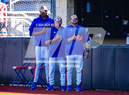 Thumbnail 3 in Grand Oaks vs Oak Ridge (Battle of the Oaks) photogallery.