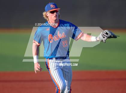 Thumbnail 2 in Grand Oaks vs Oak Ridge (Battle of the Oaks) photogallery.