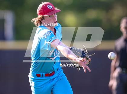 Thumbnail 3 in Grand Oaks vs Oak Ridge (Battle of the Oaks) photogallery.