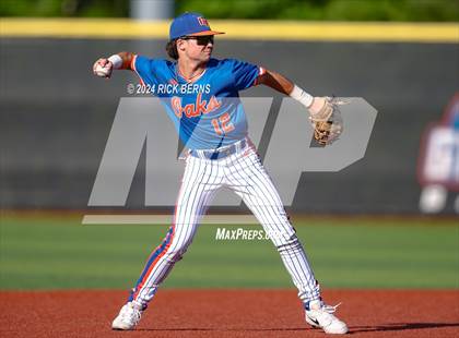 Thumbnail 3 in Grand Oaks vs Oak Ridge (Battle of the Oaks) photogallery.