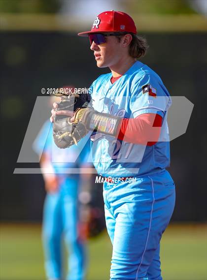 Thumbnail 3 in Grand Oaks vs Oak Ridge (Battle of the Oaks) photogallery.