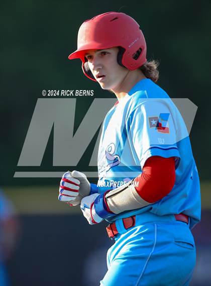 Thumbnail 3 in Grand Oaks vs Oak Ridge (Battle of the Oaks) photogallery.