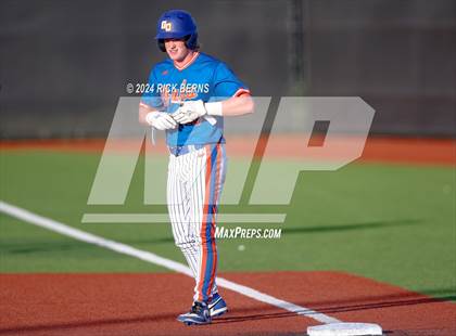 Thumbnail 3 in Grand Oaks vs Oak Ridge (Battle of the Oaks) photogallery.