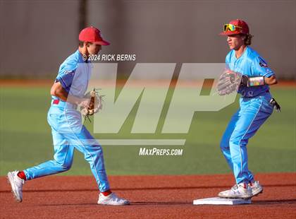 Thumbnail 2 in Grand Oaks vs Oak Ridge (Battle of the Oaks) photogallery.