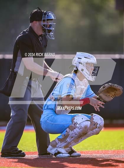 Thumbnail 2 in Grand Oaks vs Oak Ridge (Battle of the Oaks) photogallery.