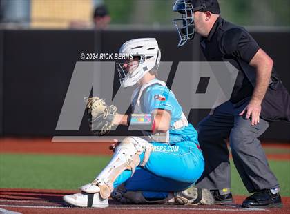 Thumbnail 2 in Grand Oaks vs Oak Ridge (Battle of the Oaks) photogallery.