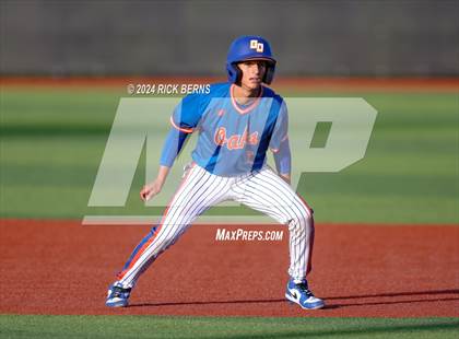 Thumbnail 3 in Grand Oaks vs Oak Ridge (Battle of the Oaks) photogallery.