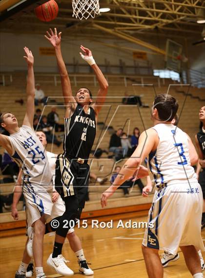 Thumbnail 1 in Lincoln East @ Lincoln Southeast (Heartland Athletic Conference Tournament) photogallery.