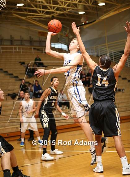 Thumbnail 1 in Lincoln East @ Lincoln Southeast (Heartland Athletic Conference Tournament) photogallery.